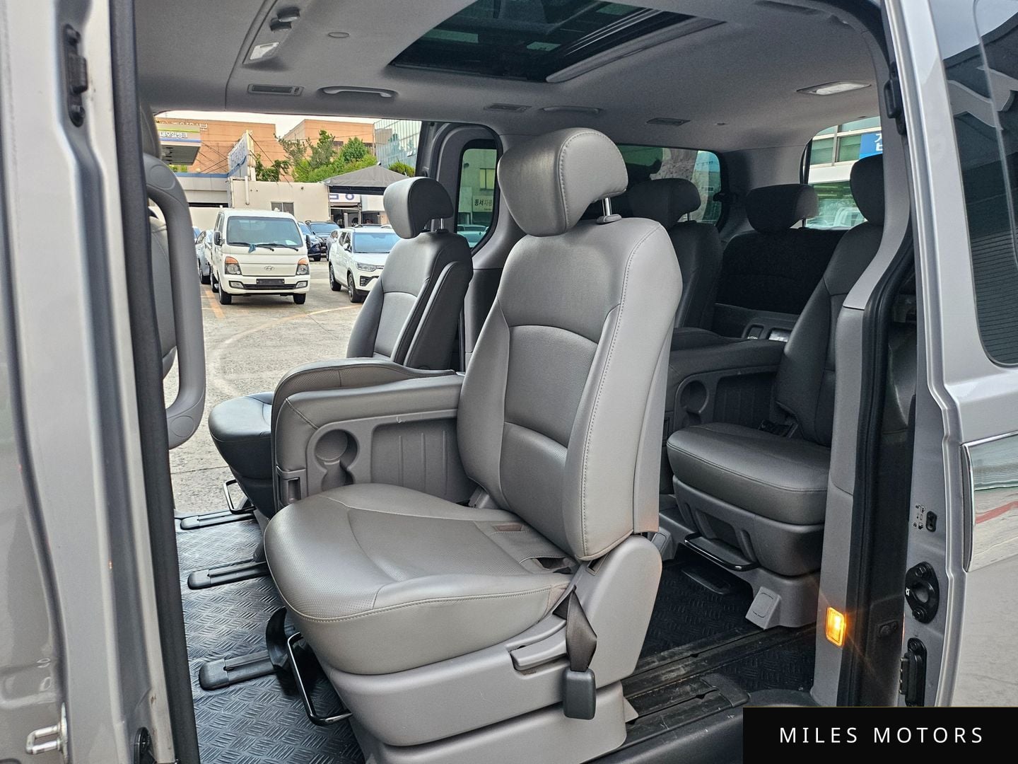 Hyundai Starex 2015 — миниатюра 10