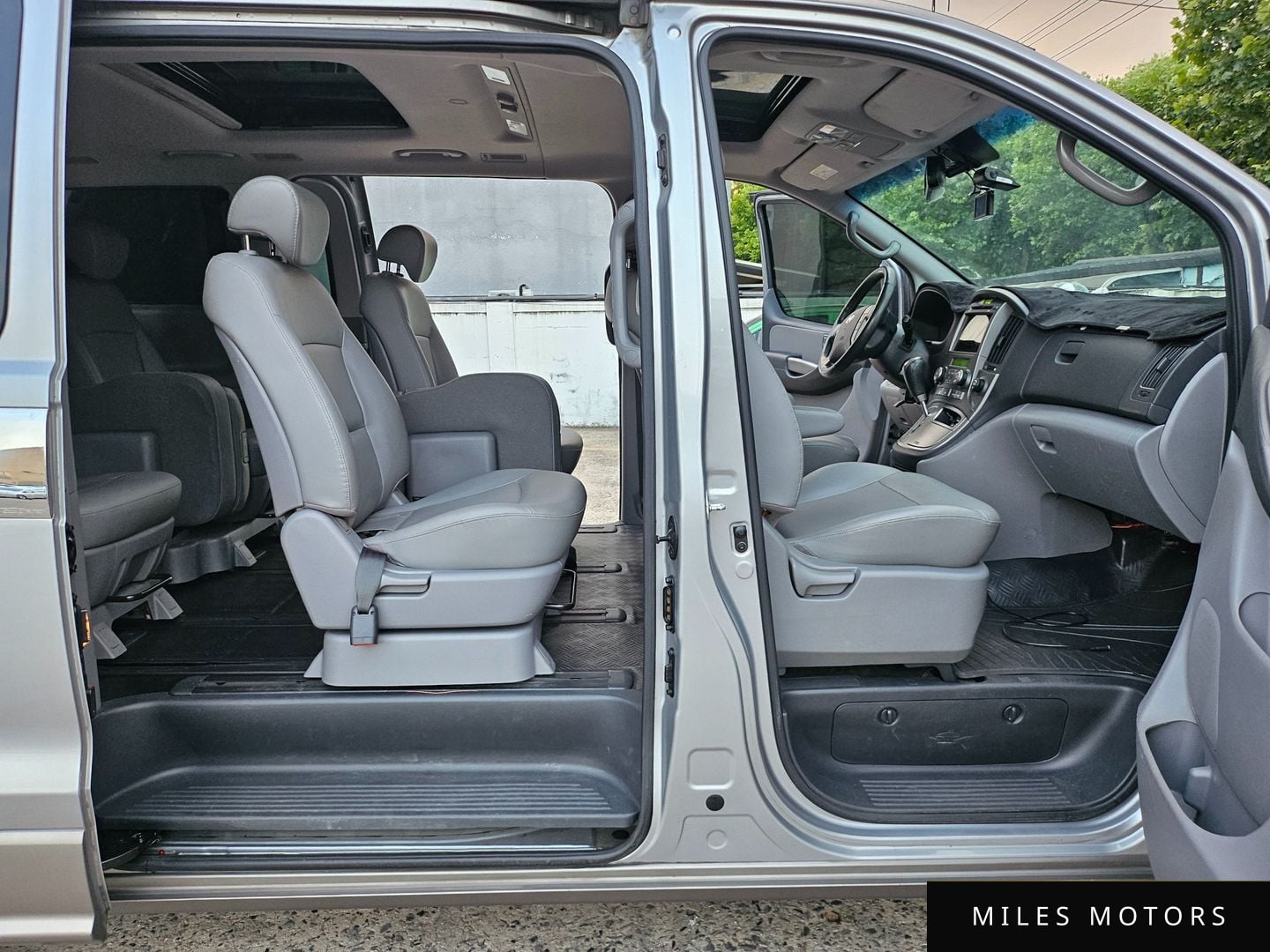 Hyundai Starex 2015 — миниатюра 12