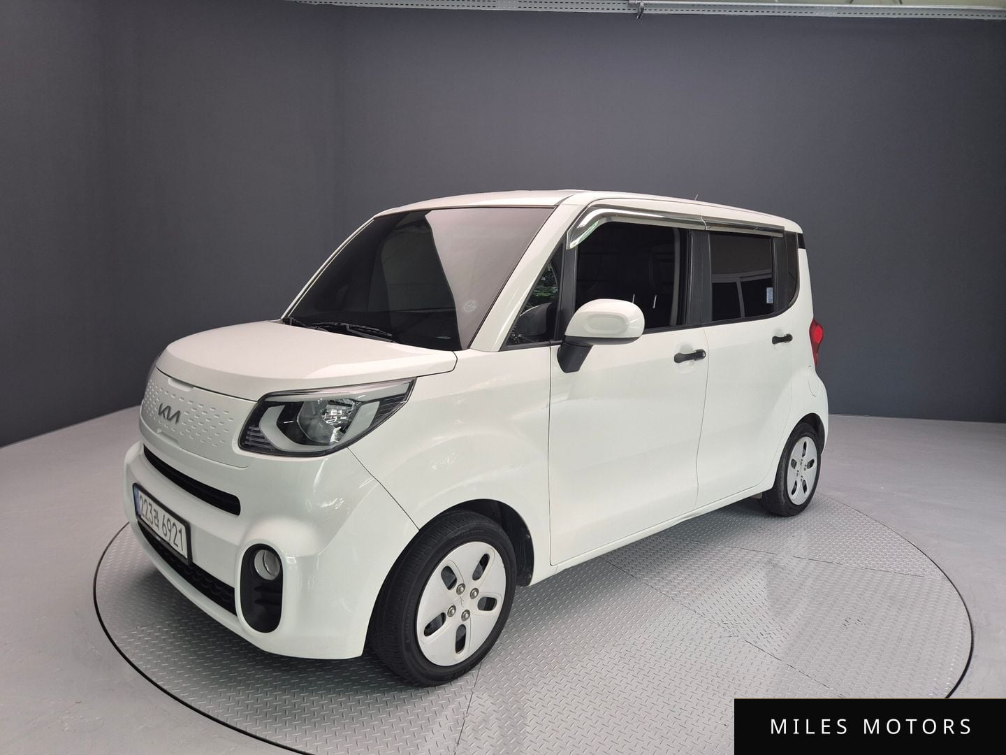 Kia RAY 2022 — фото 1 из 12