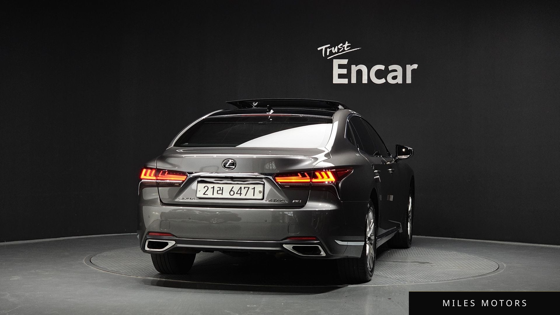 Лексус LS500 2018 — миниатюра 4