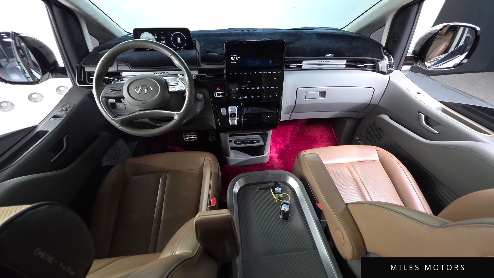 Hyundai Staria 2022 — миниатюра 10