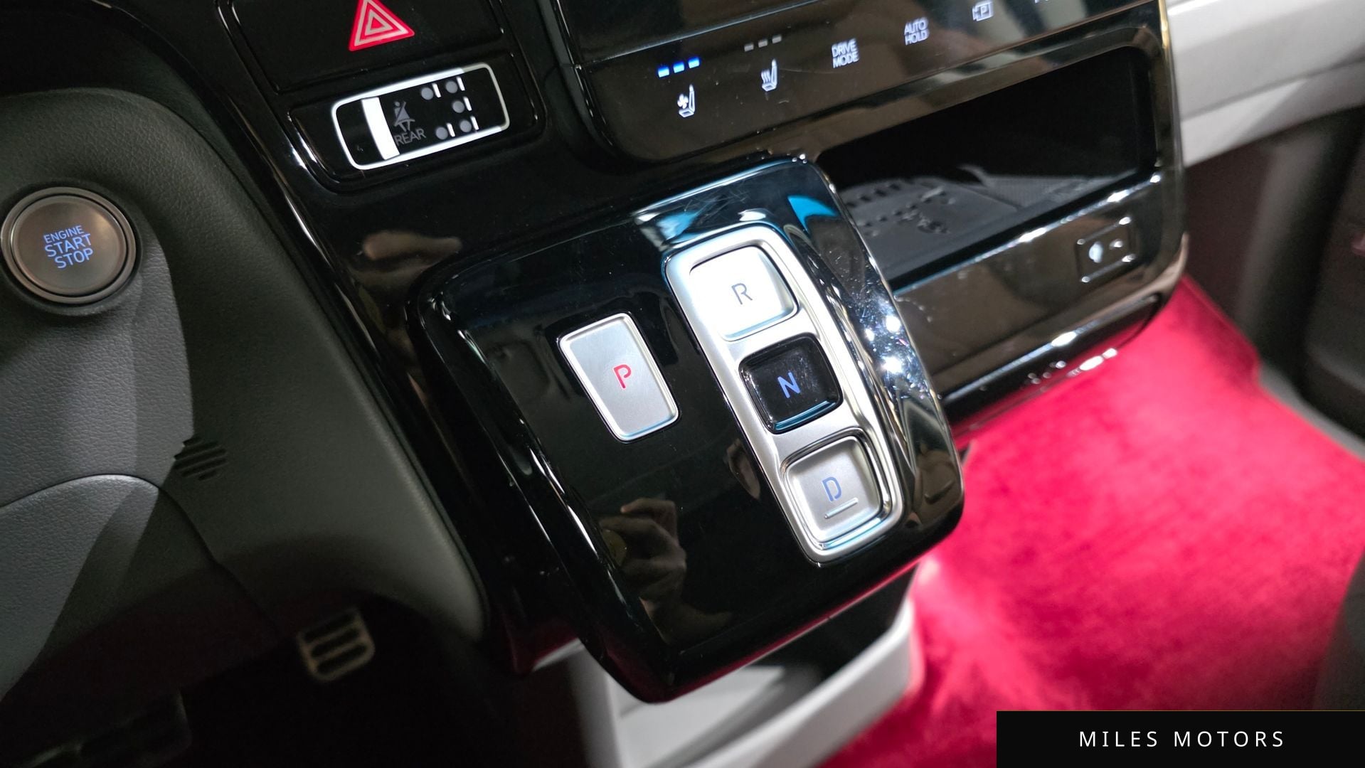Hyundai Staria 2022 — миниатюра 12