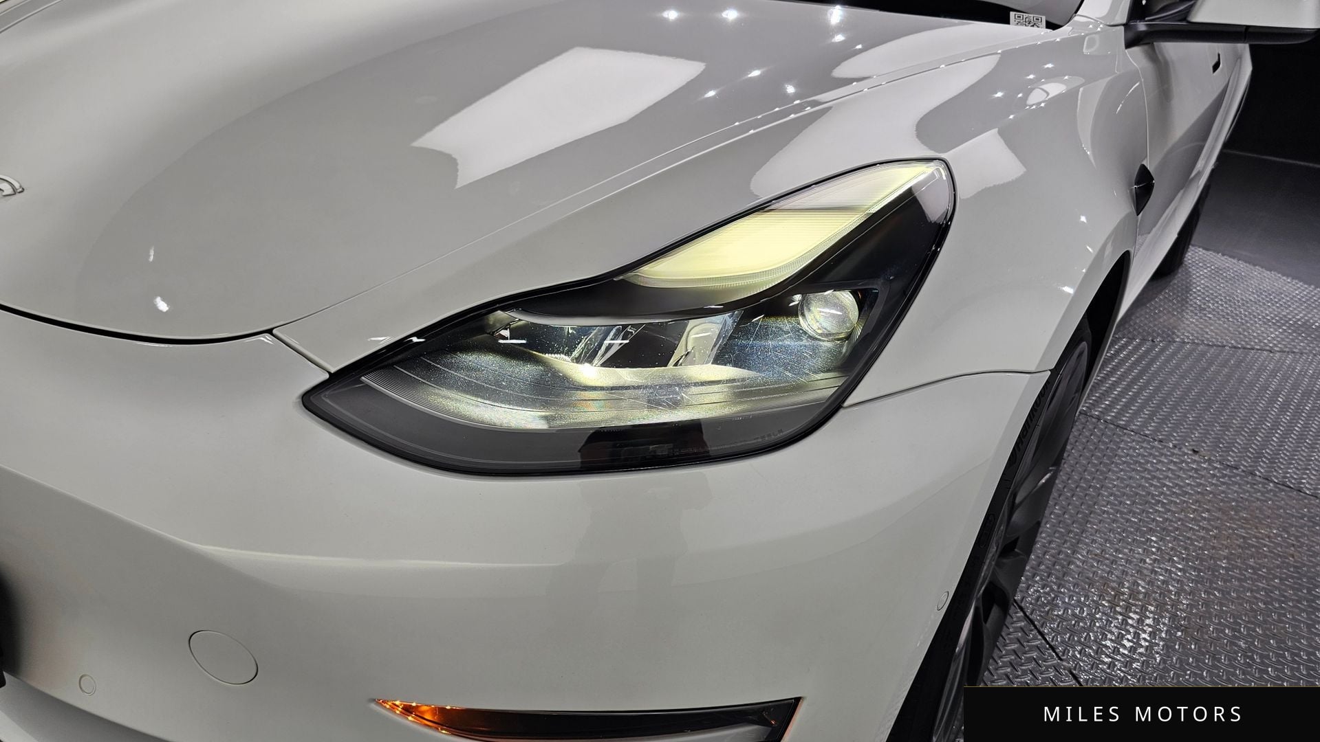 Tesla Model 3 2021 — миниатюра 8