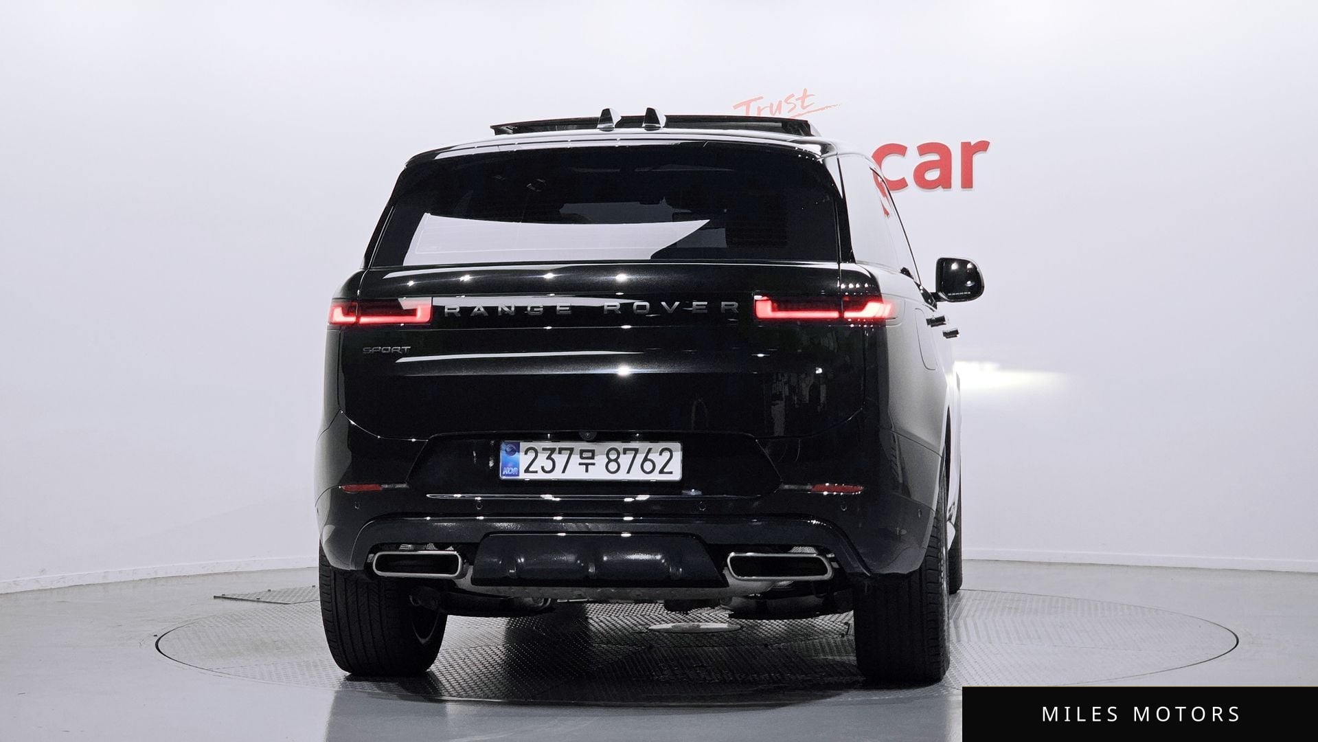 Land Rover Range Rover Sport 2025 — миниатюра 4