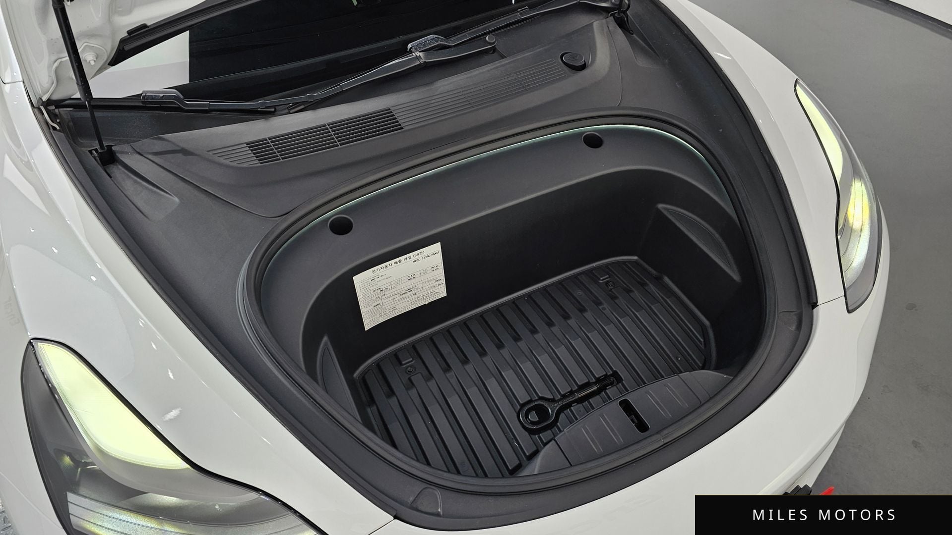 Tesla Model 3 2021 — миниатюра 6