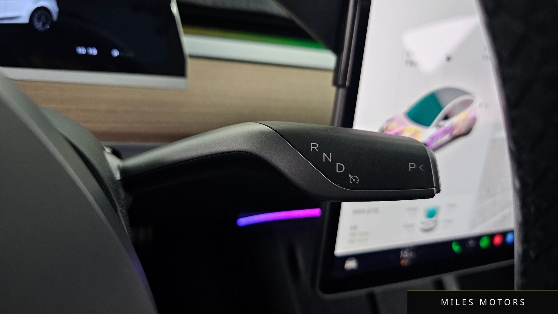 Tesla Model 3 2021 — миниатюра 12