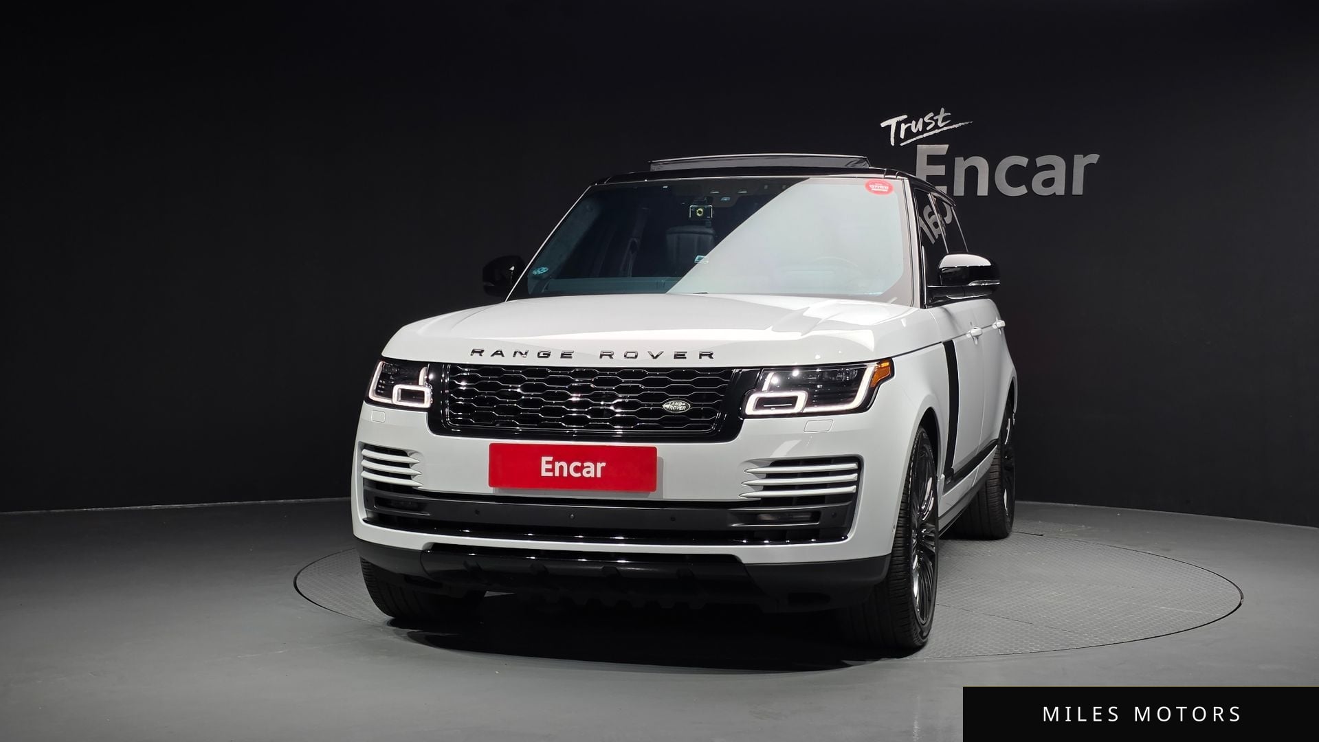 Land Rover Range Rover 2019 — миниатюра 3