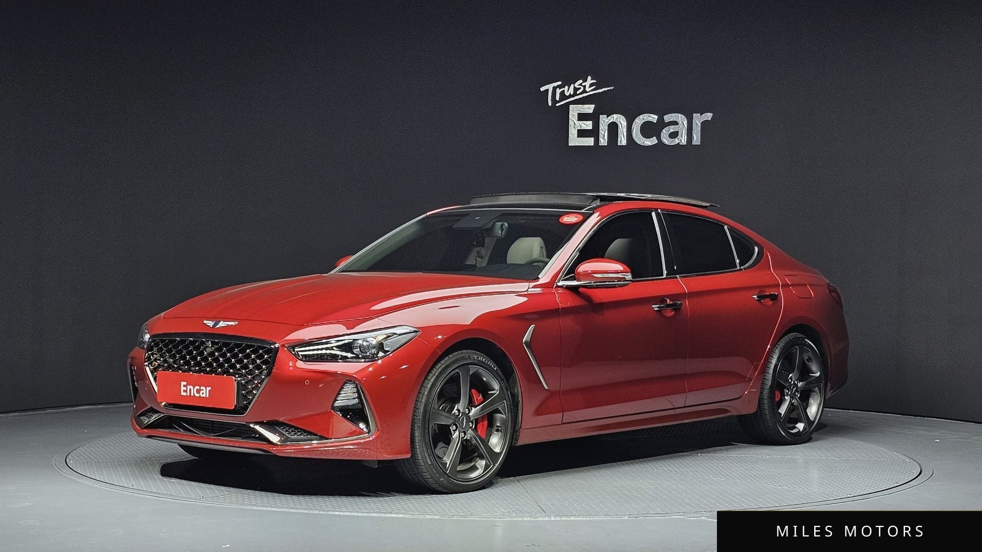 Genesis G70 2019 — фото 1 из 12