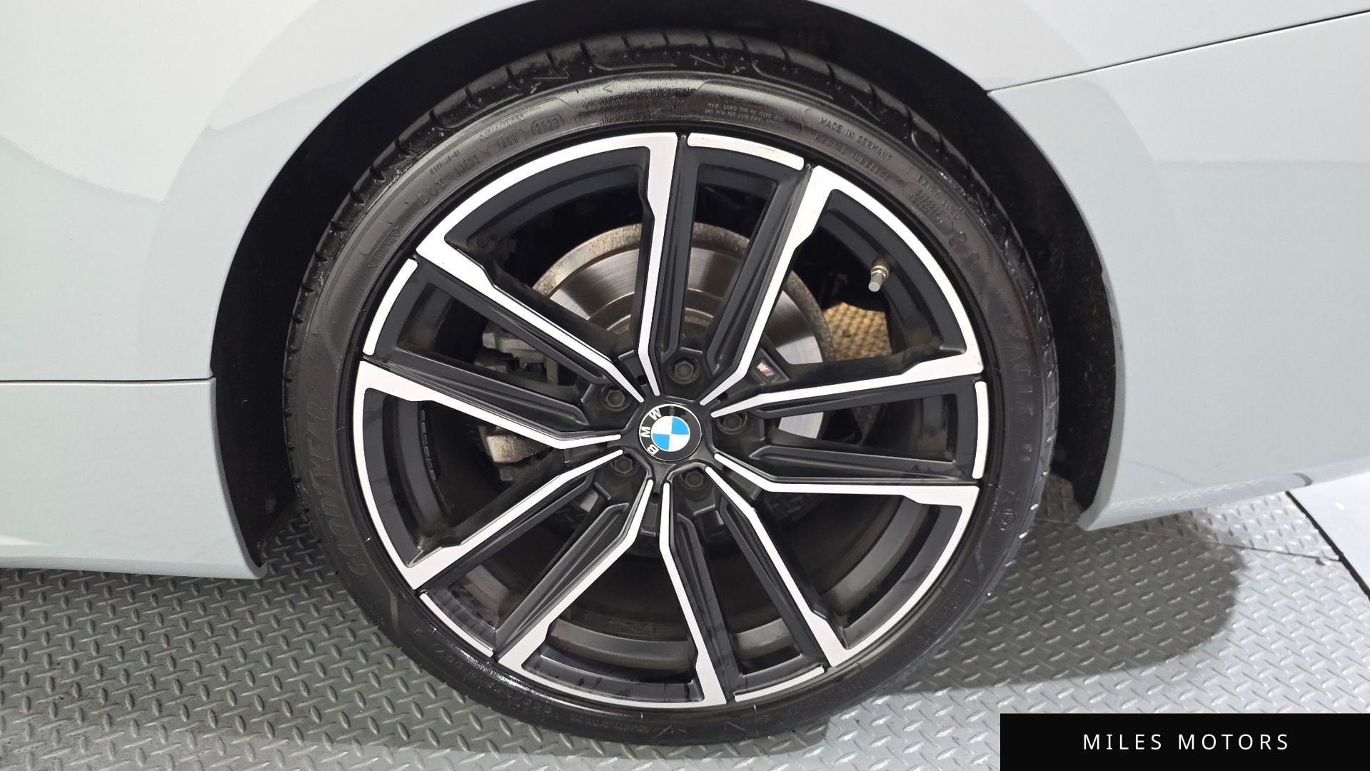 BMW 4 Series (G22) 2024 — миниатюра 7