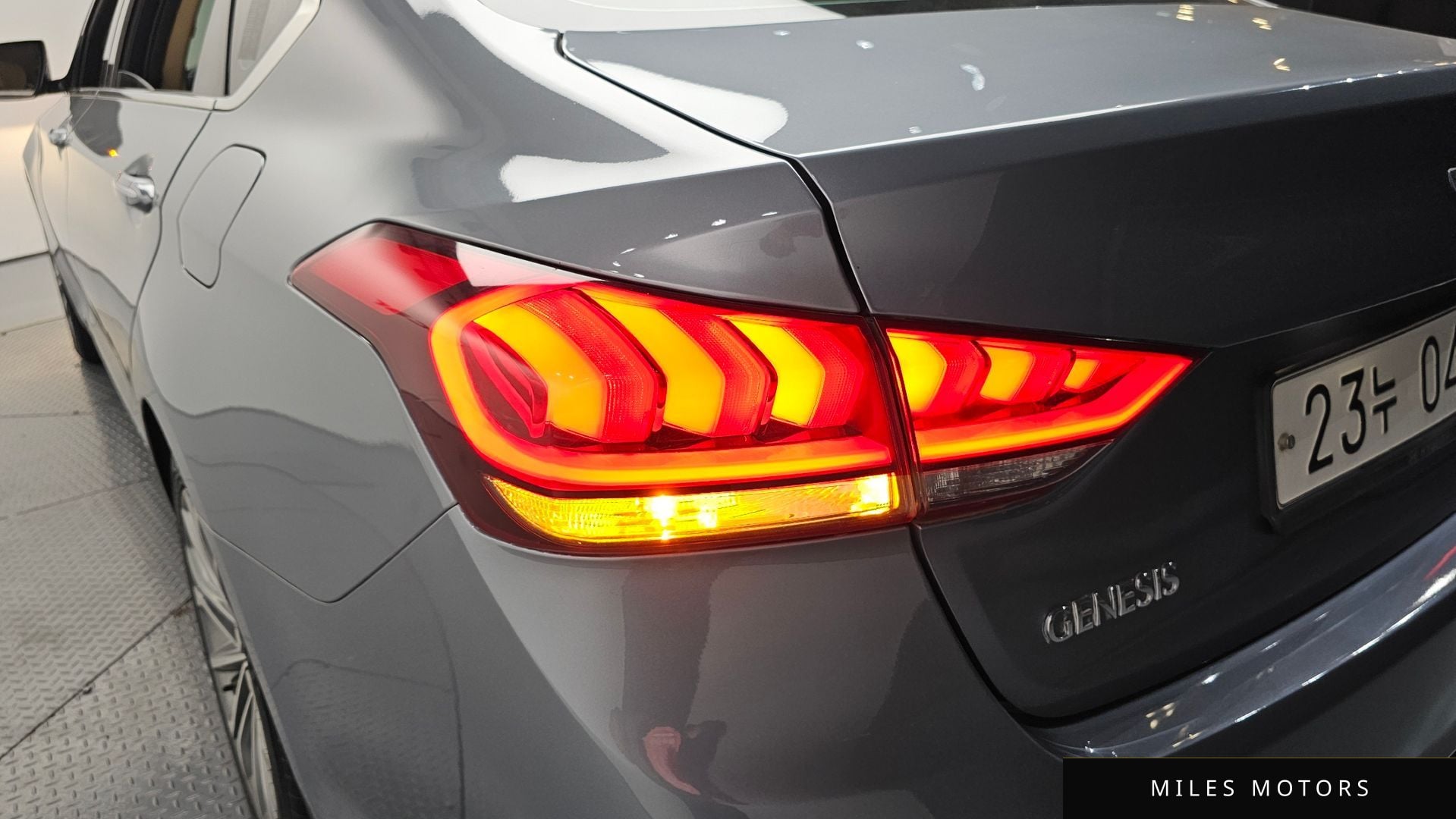 Hyundai Genesis 2016 — миниатюра 9