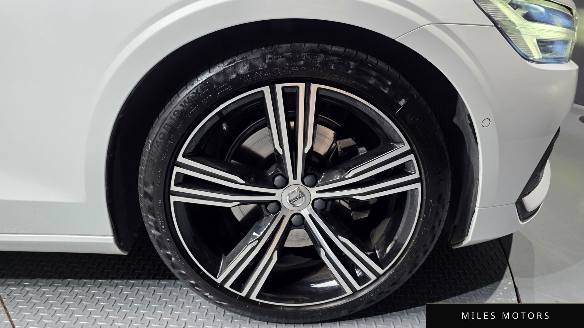 Volvo S60 2022 — миниатюра 5