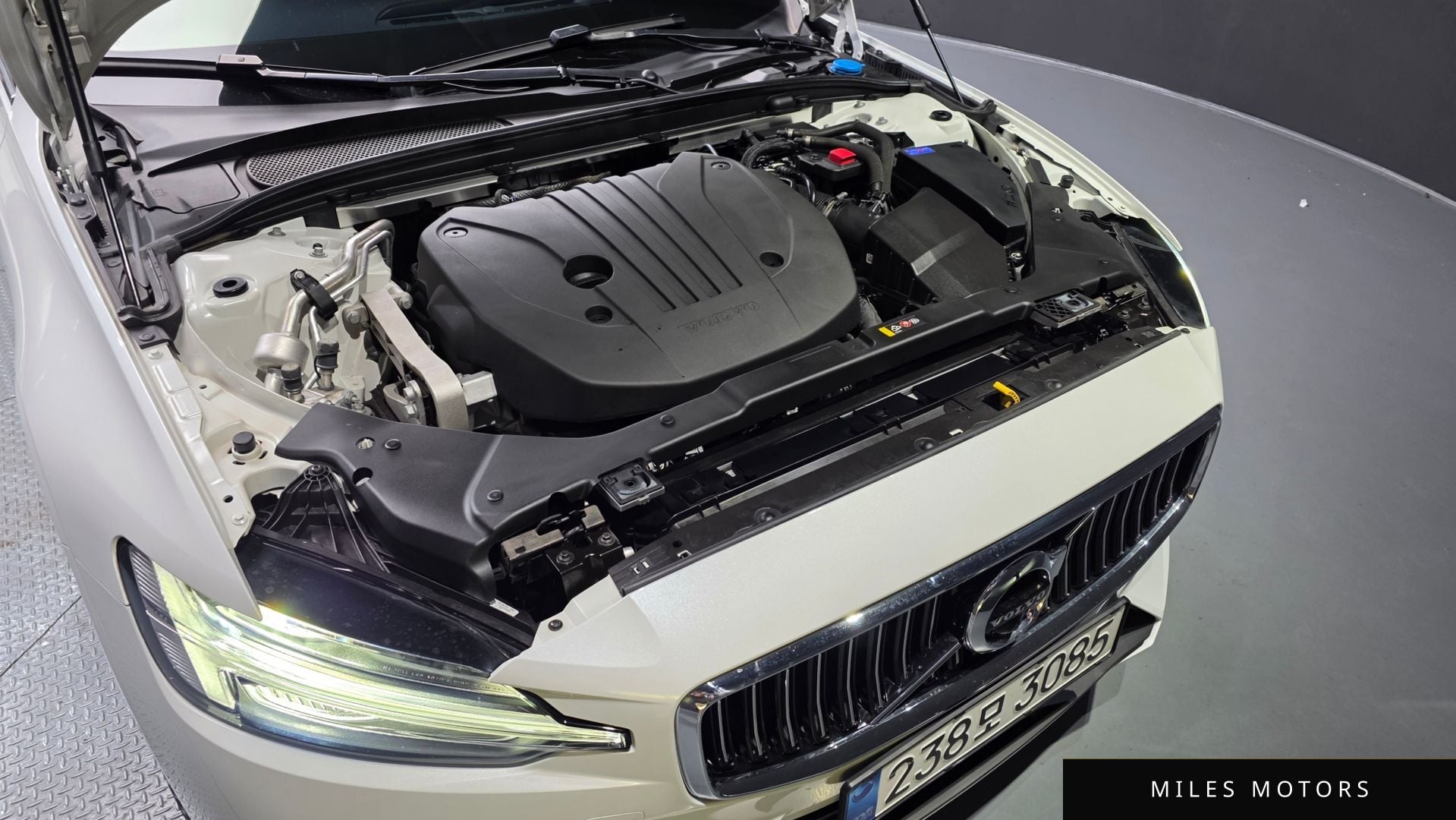 Volvo S60 2022 — миниатюра 6