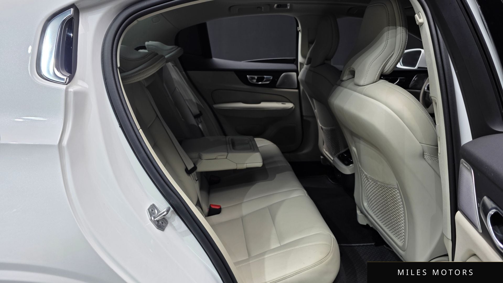 Volvo S60 2022 — миниатюра 12