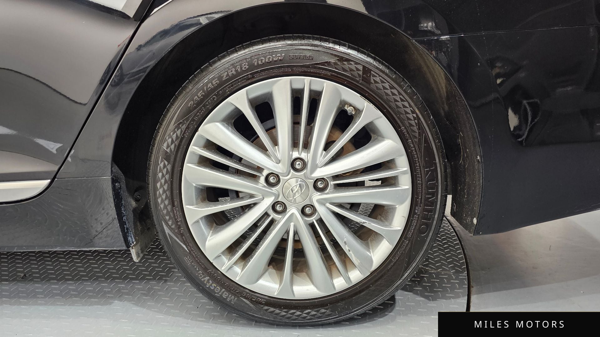 Hyundai Aslan 2015 — миниатюра 7