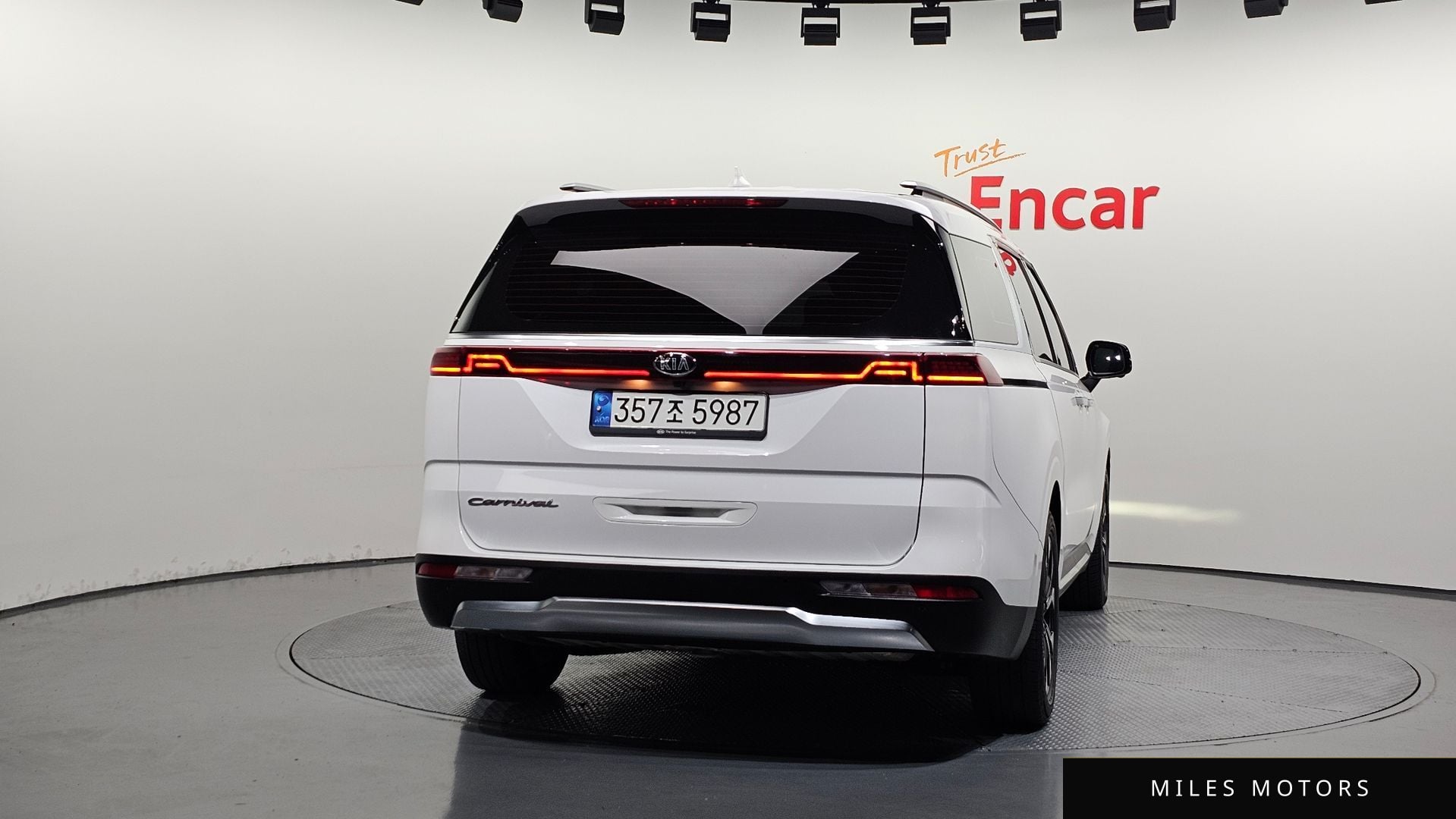 Kia Carnival 2021 — миниатюра 4