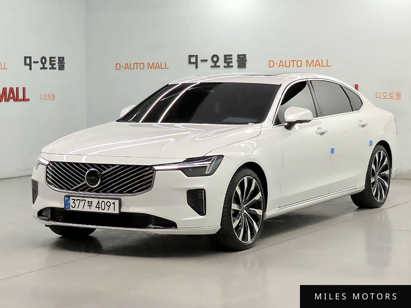 Volvo S90 2026
