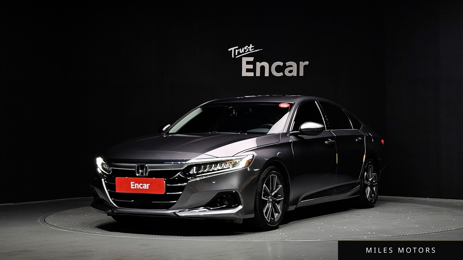 Honda Accord 2021 — фото 1 из 12