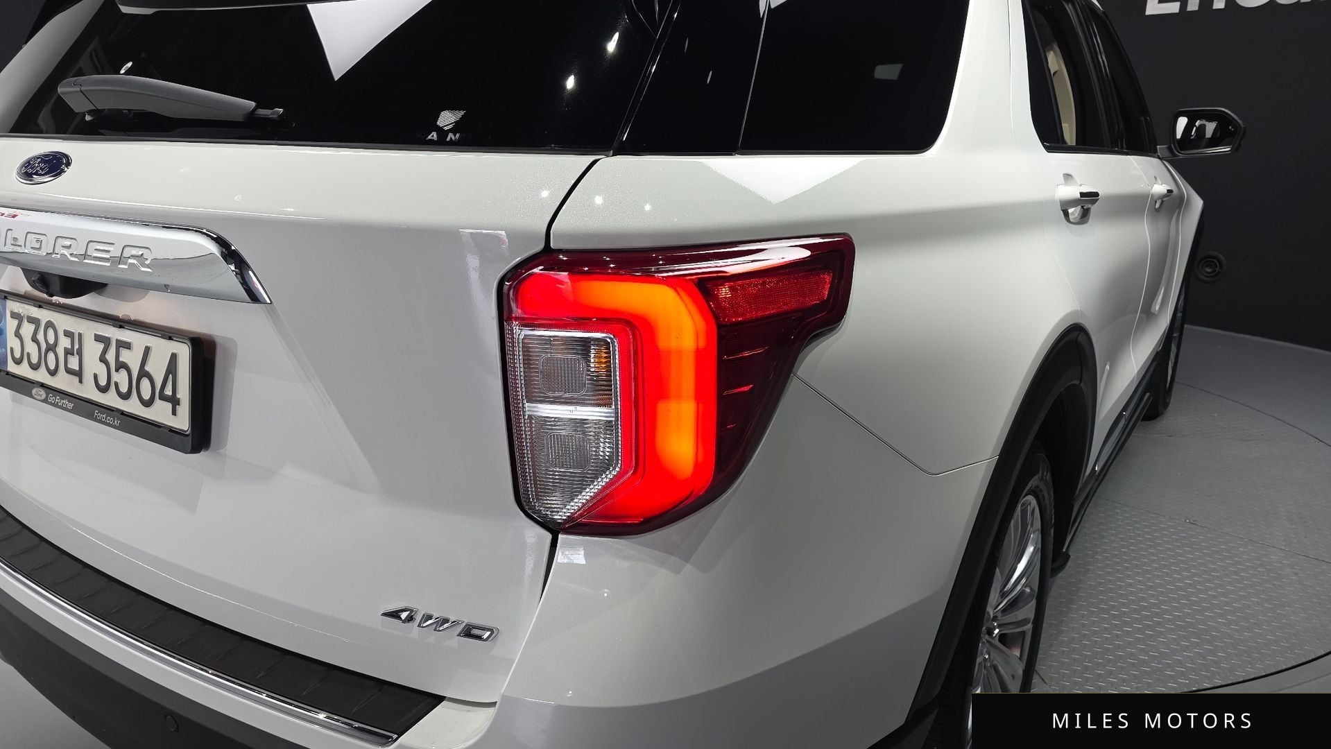 Ford Explorer 2021 — миниатюра 9