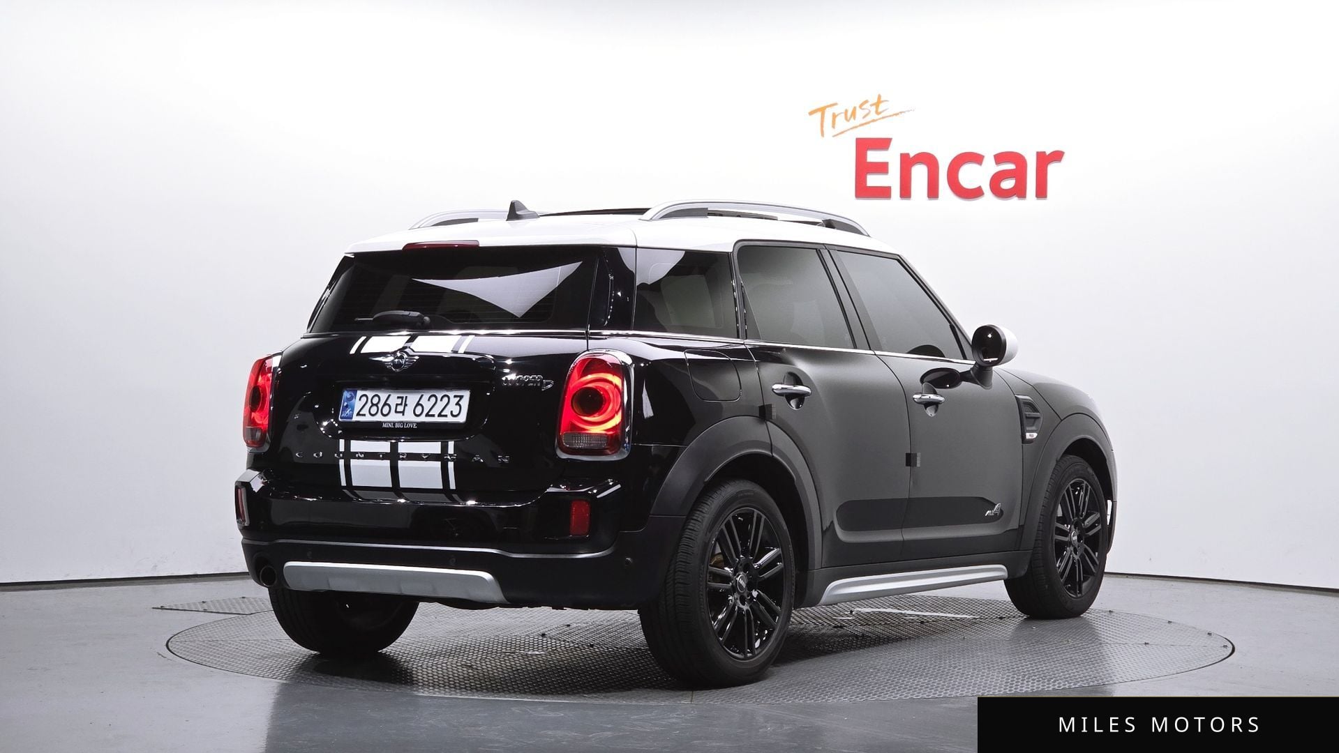 MINI Countryman 2018 — миниатюра 2