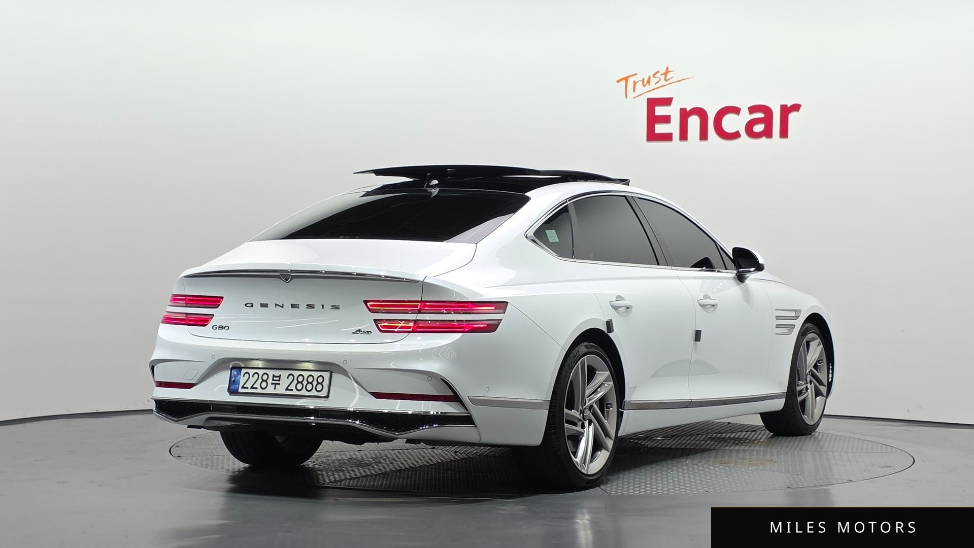 Genesis G80 (RG3) 2025 — миниатюра 2