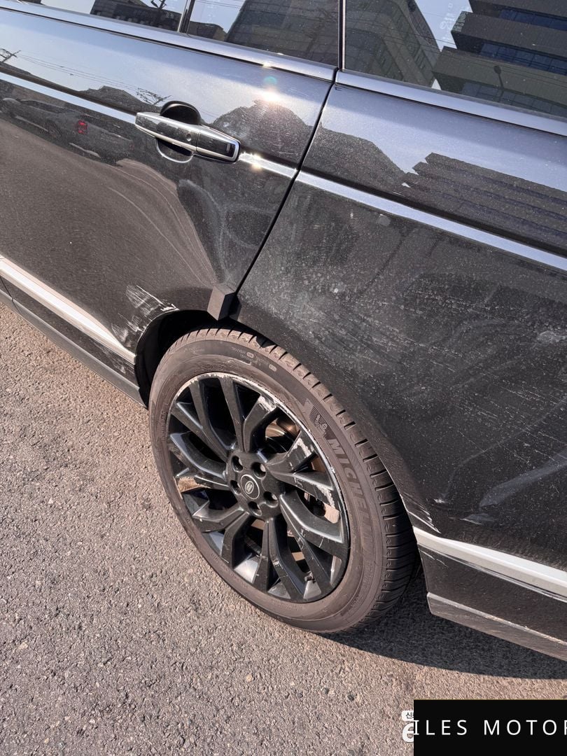 Land Rover Range Rover 2022 — миниатюра 10