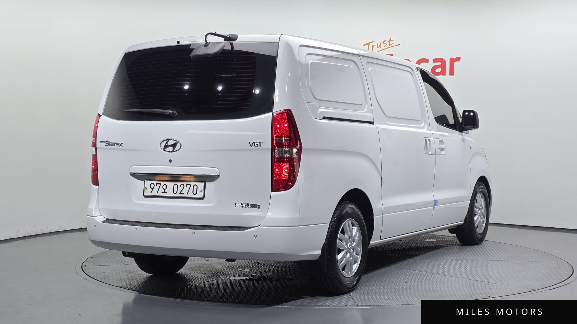 Hyundai Starex 2018 — миниатюра 2