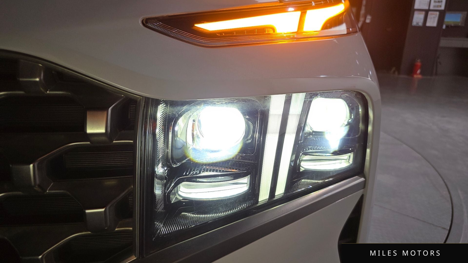Hyundai Santafe 2022 — миниатюра 8