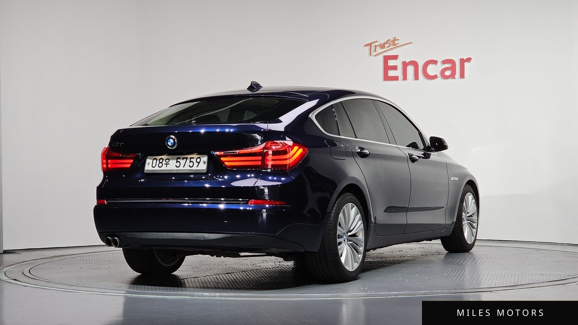 BMW 5 Series GT (F07) 2017 — миниатюра 2
