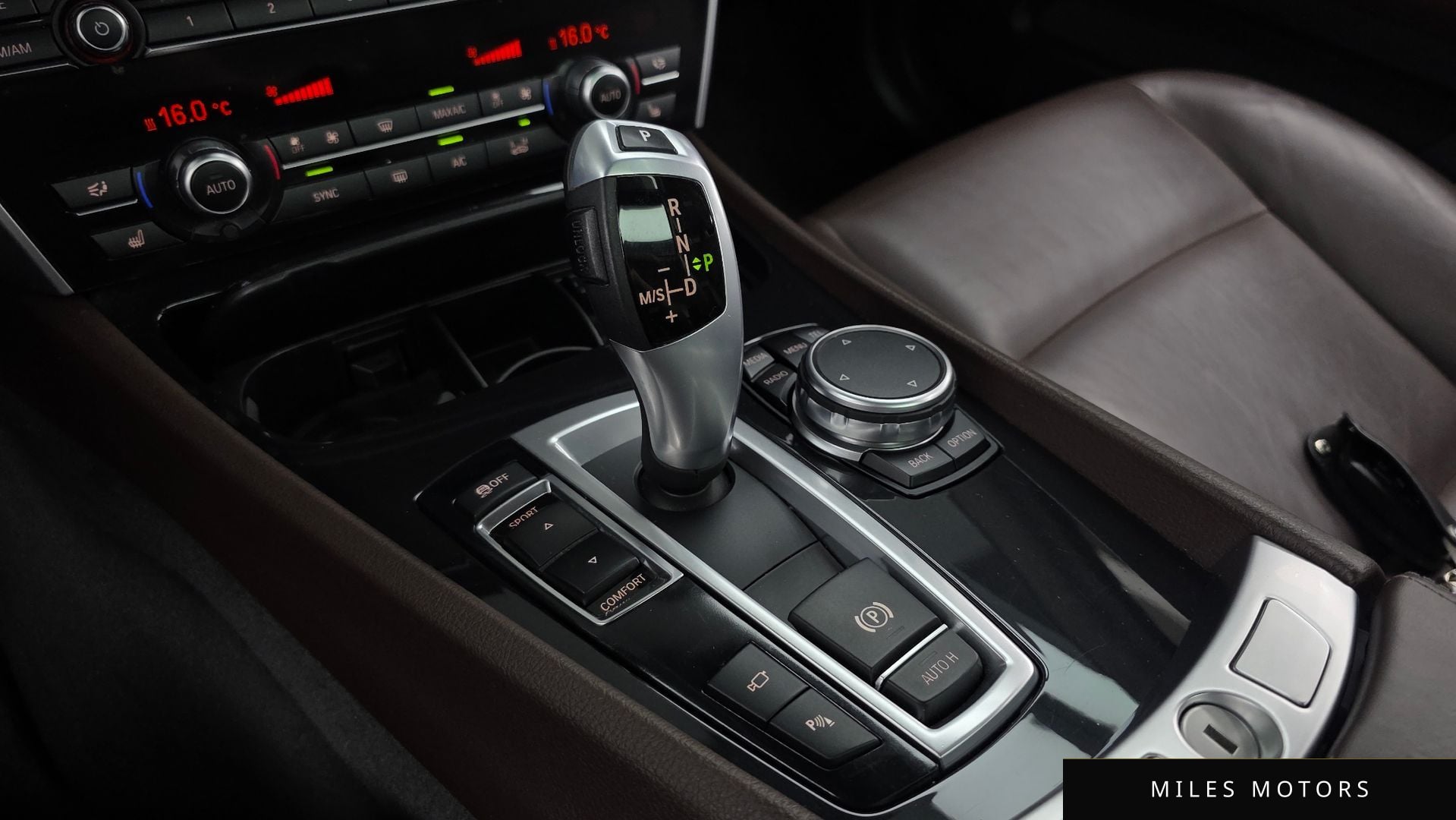 BMW 5 Series GT (F07) 2017 — миниатюра 9
