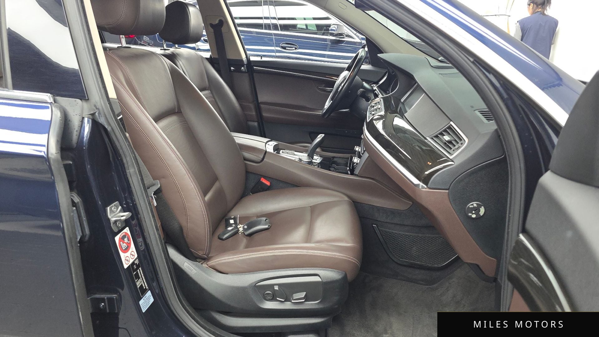 BMW 5 Series GT (F07) 2017 — миниатюра 11