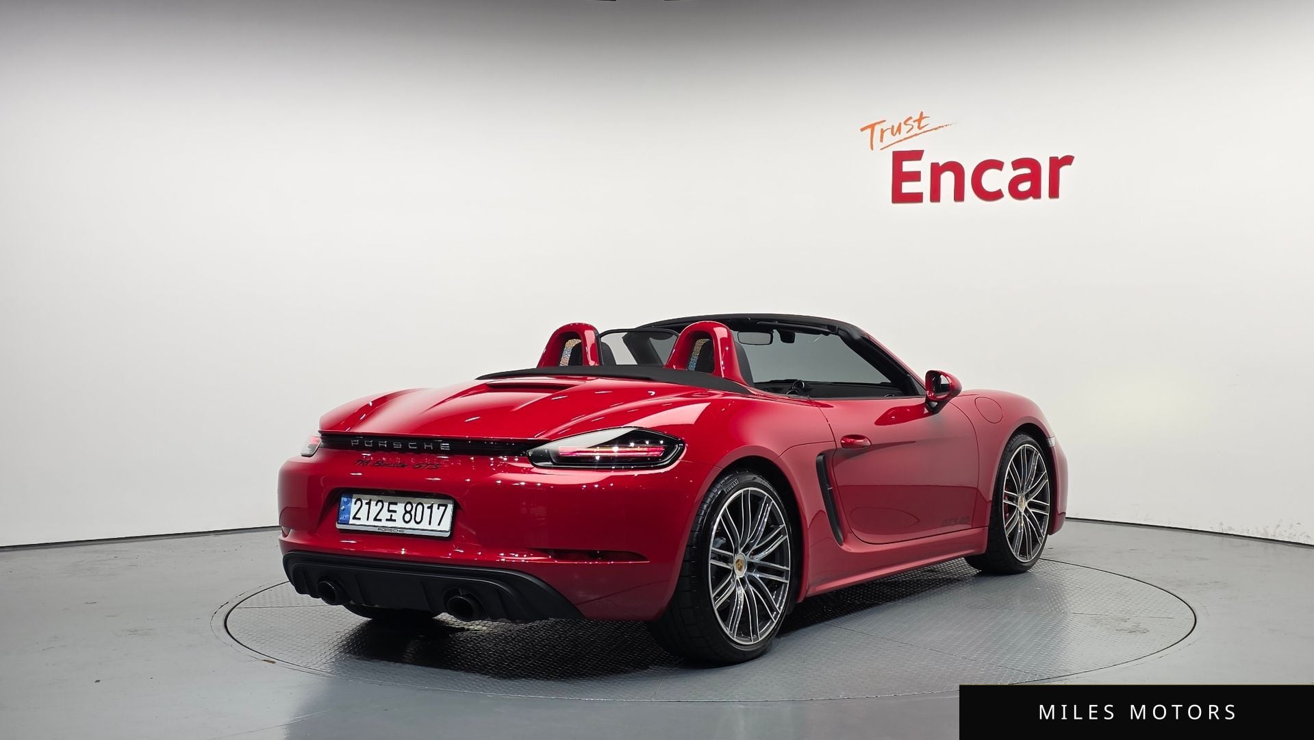 Porsche 718 2024 — миниатюра 2