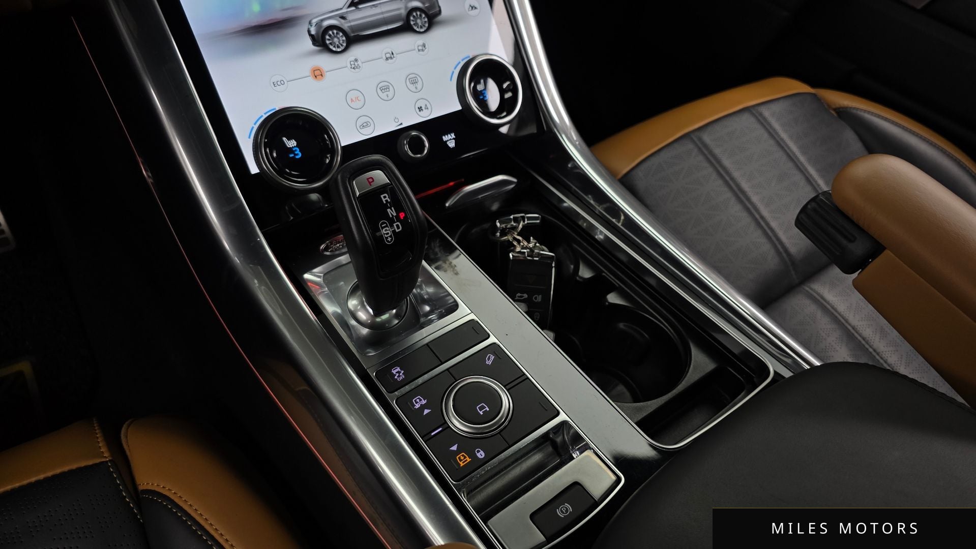 Land Rover Range Rover Sport 2019 — миниатюра 12