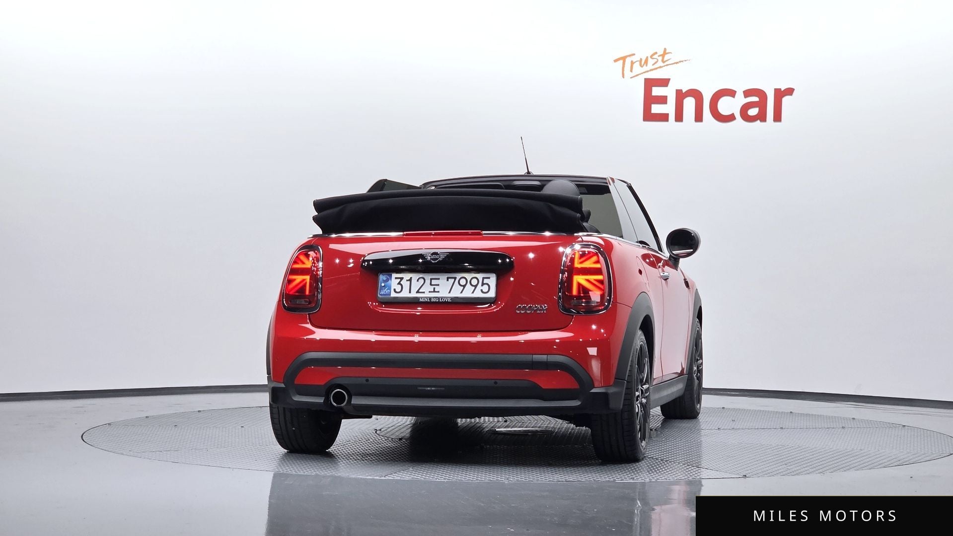 MINI Cooper Convertible 2024 — миниатюра 3