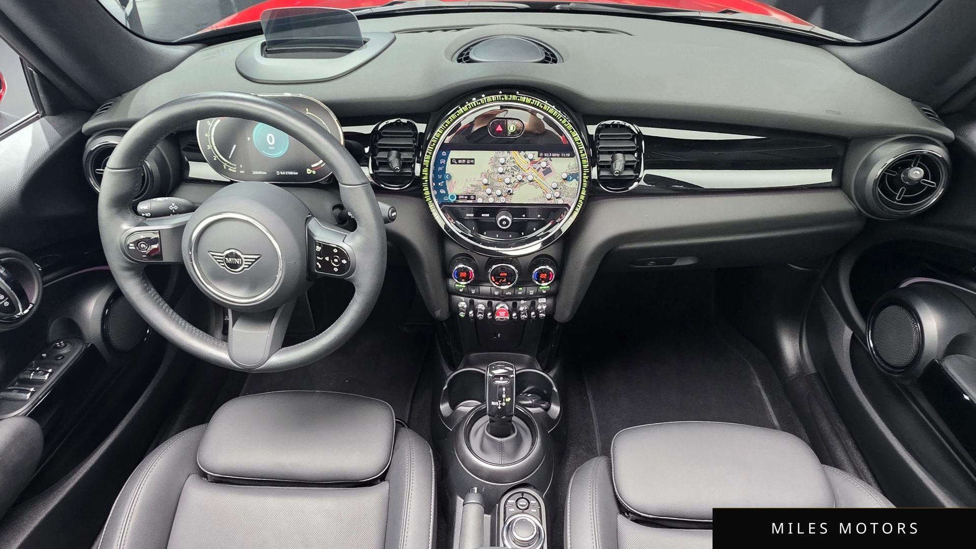 MINI Cooper Convertible 2024 — миниатюра 9