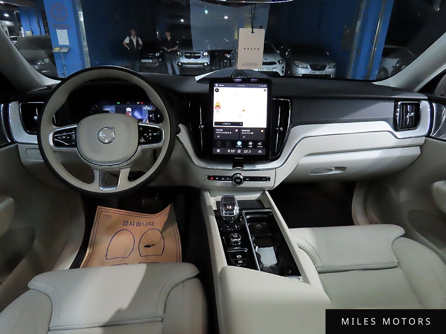 Volvo XC60 2026 — миниатюра 7
