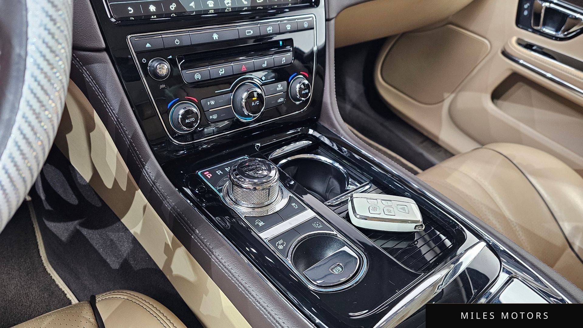 Jaguar All New XJ 2018 — миниатюра 11