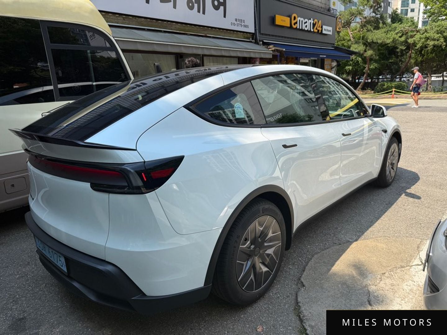 Tesla Model Y 2026 — миниатюра 4