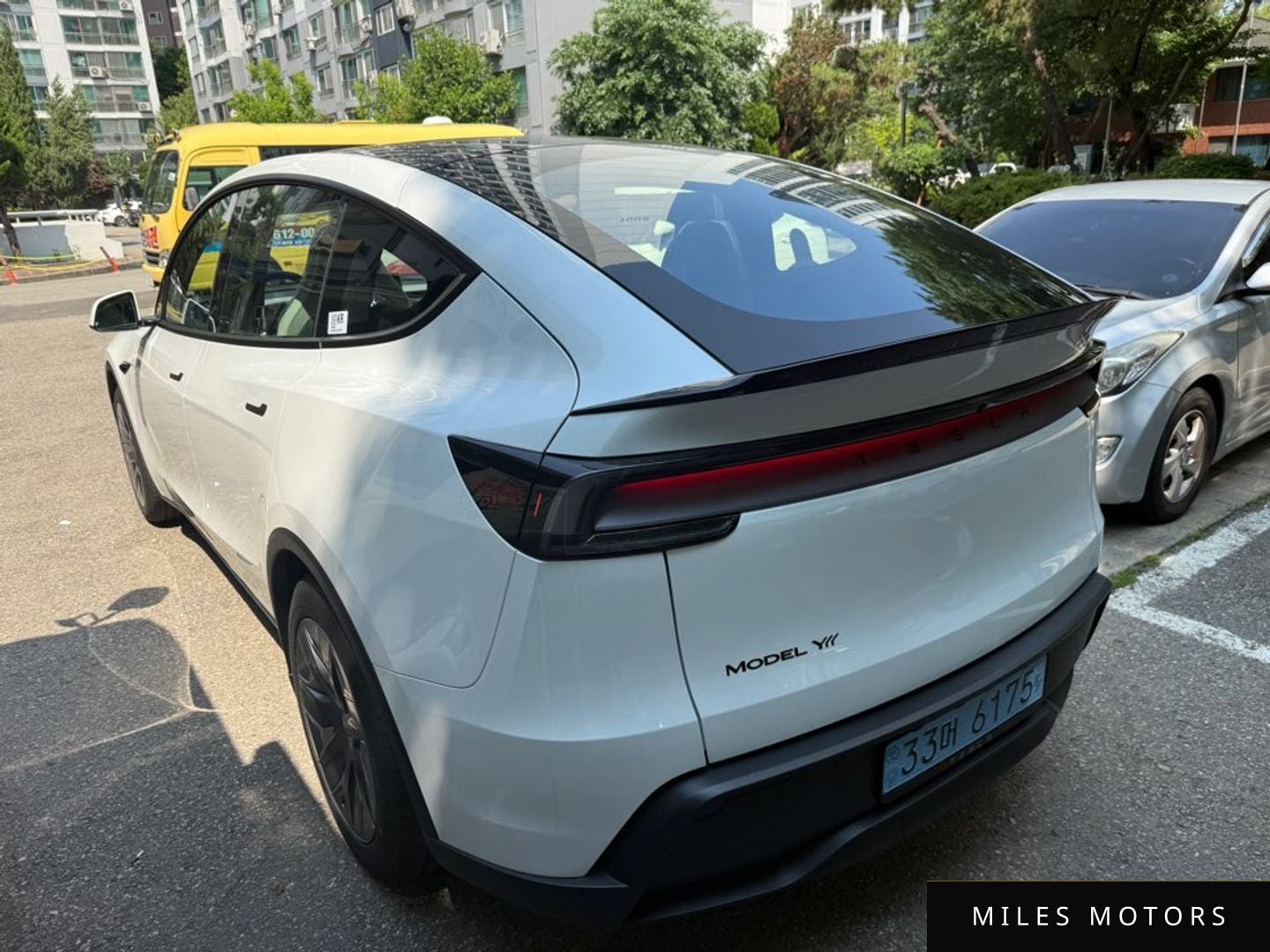Tesla Model Y 2026 — миниатюра 5