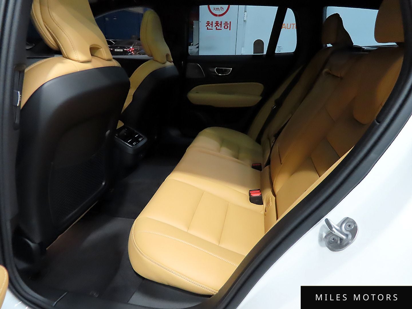 Volvo V60 2026 — миниатюра 11