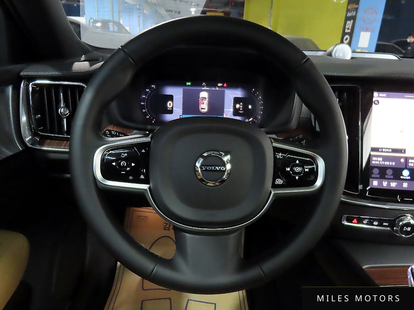 Volvo V60 2026 — миниатюра 12
