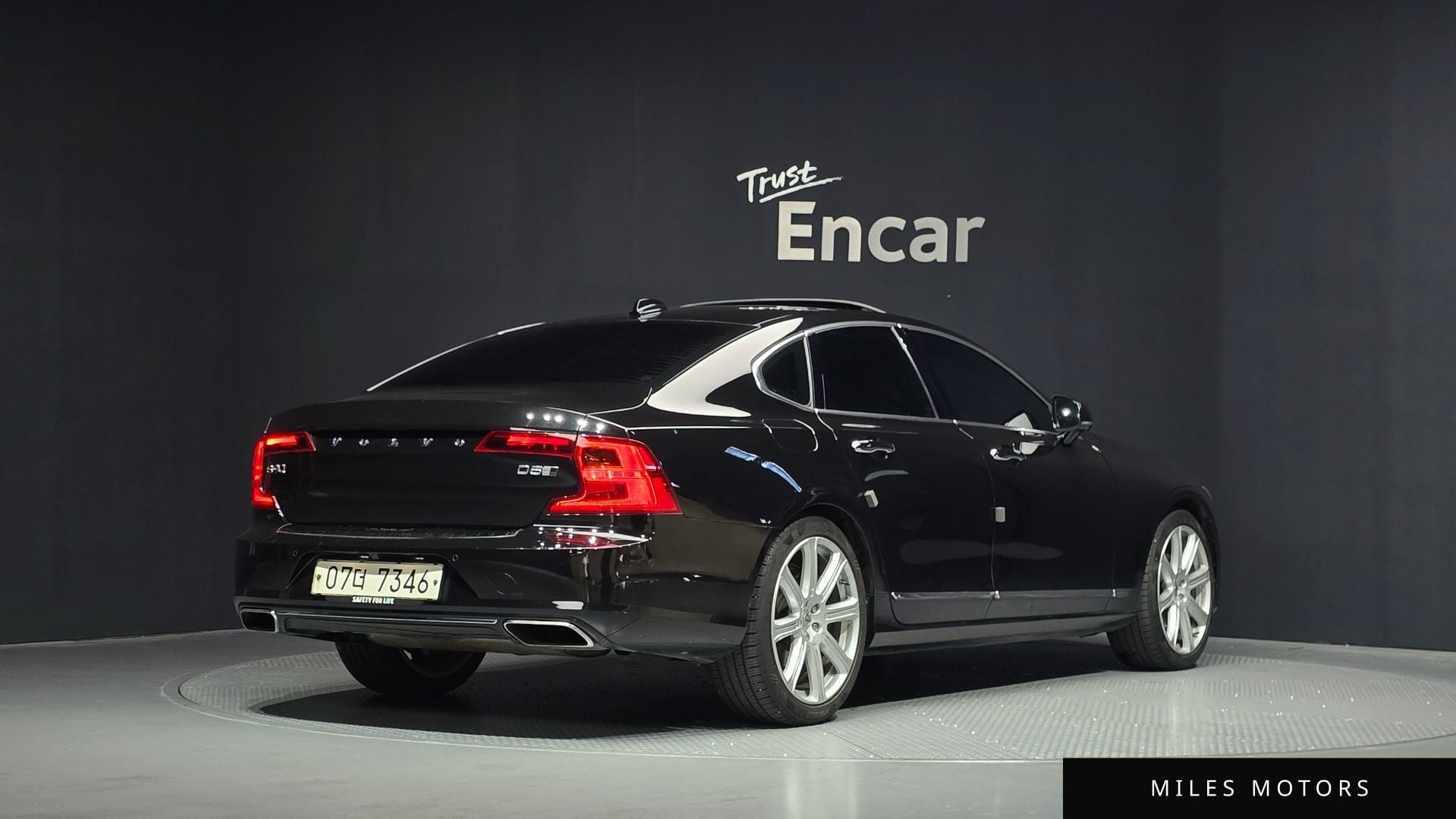 Volvo S90 2017 — миниатюра 2