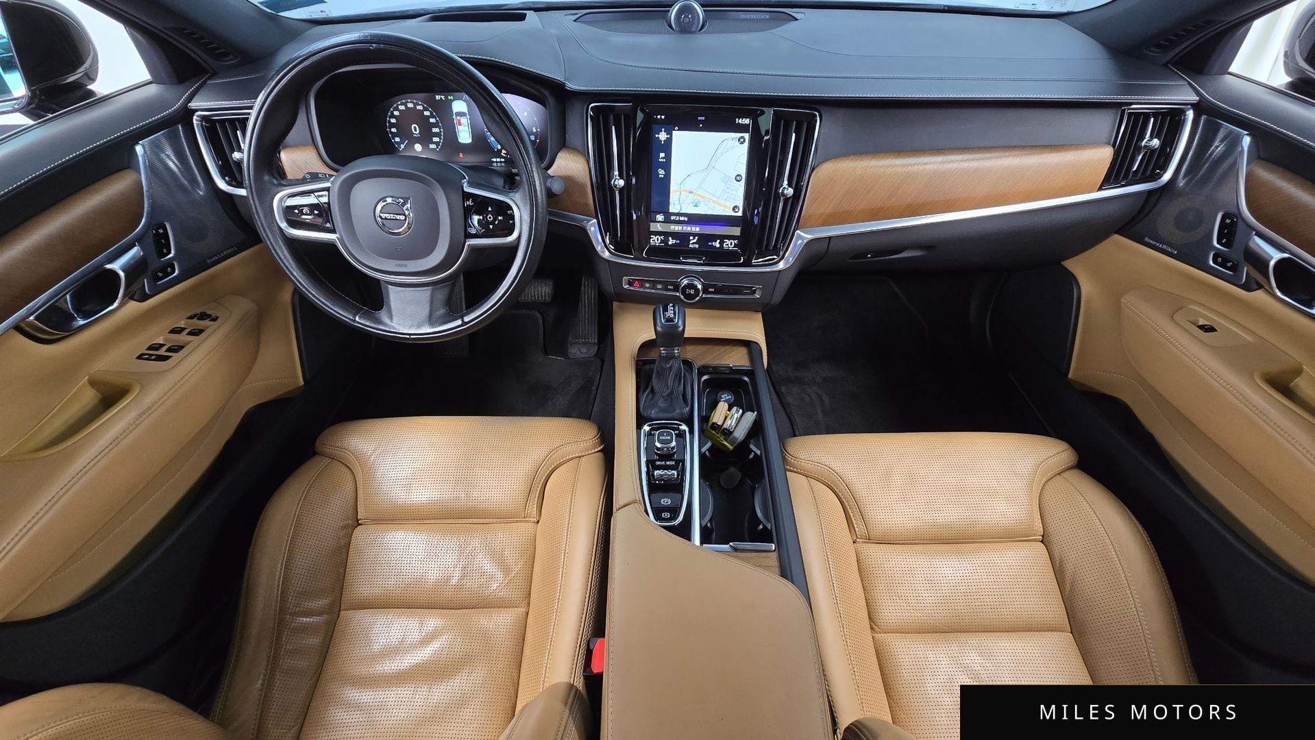 Volvo S90 2017 — миниатюра 7
