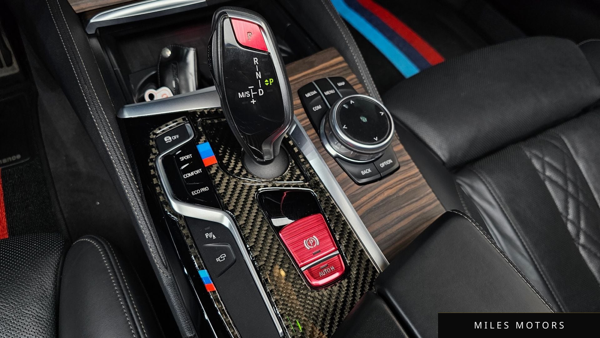 BMW 5 Series (G30) 2018 — миниатюра 12