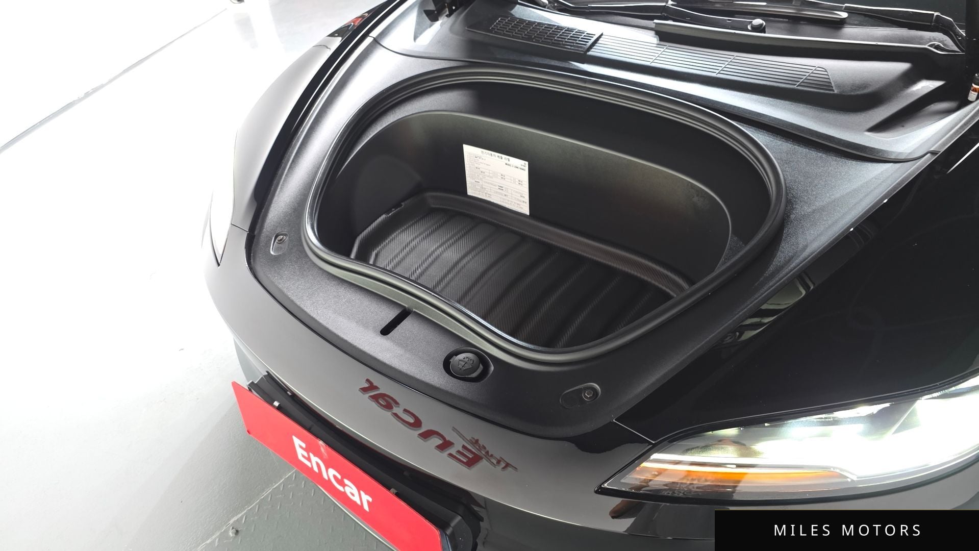 Tesla Model 3 2024 — миниатюра 5