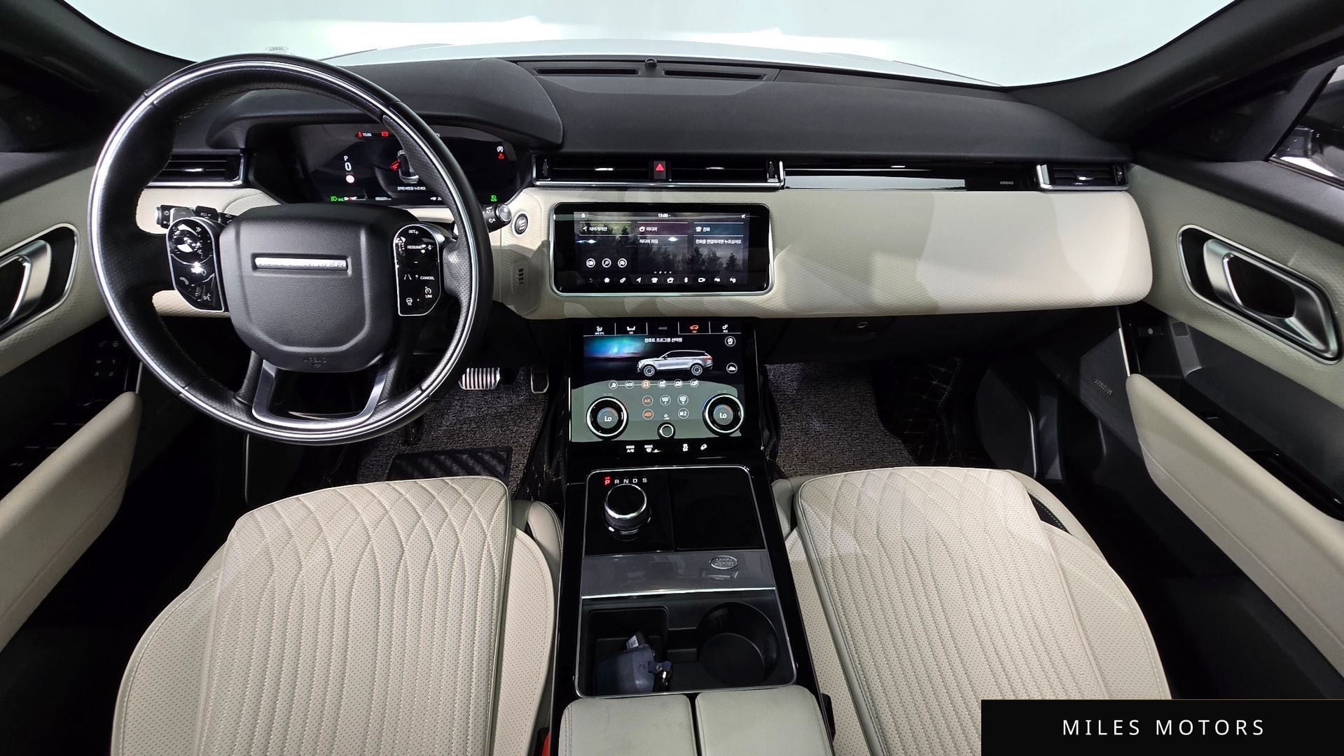 Land Rover Range Rover Velar 2019 — миниатюра 10