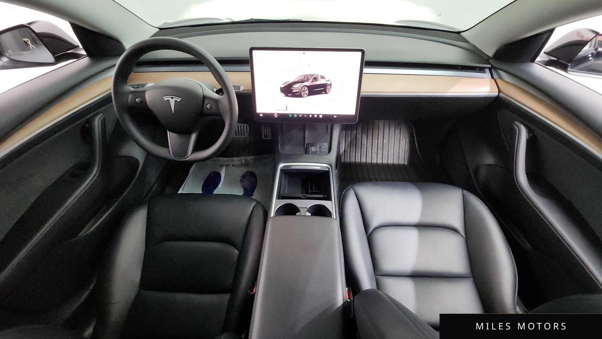 Tesla Model 3 2022 — миниатюра 7