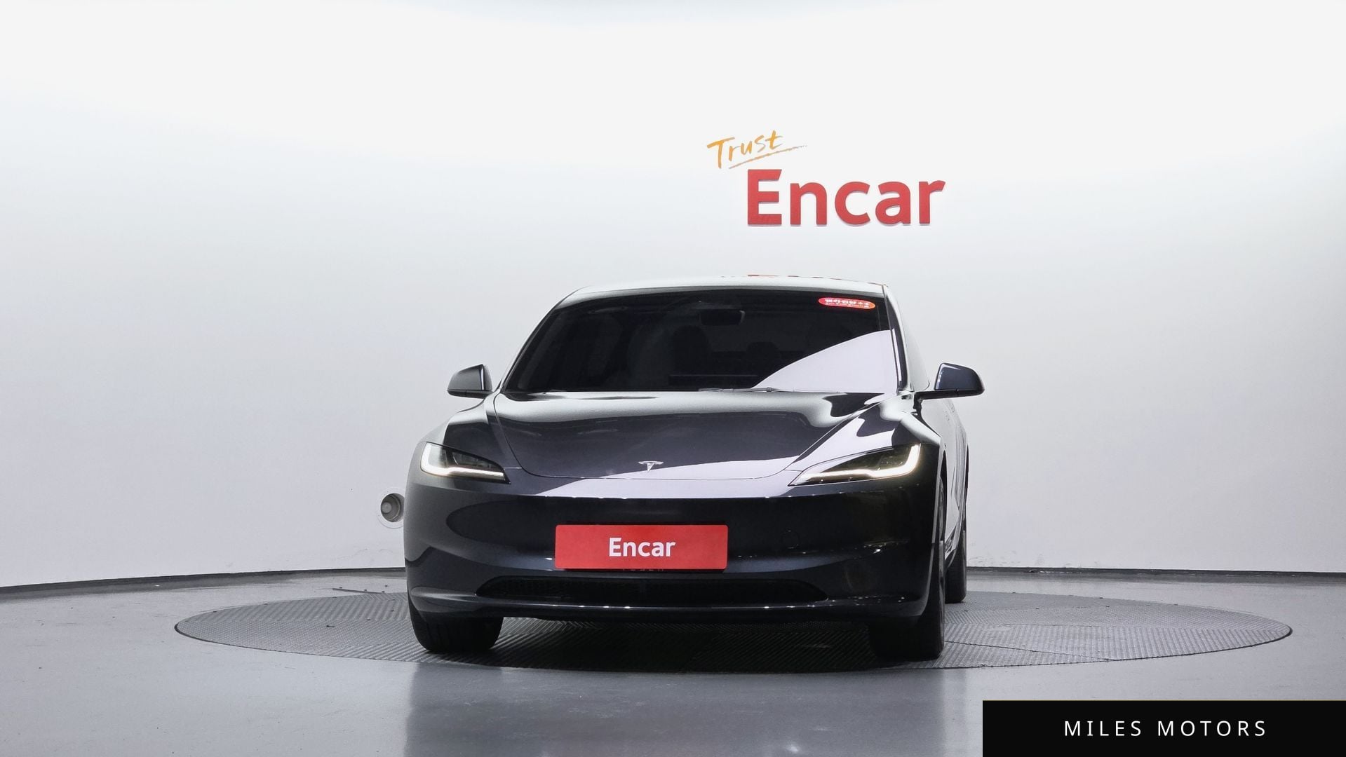Tesla Model 3 2025 — миниатюра 2
