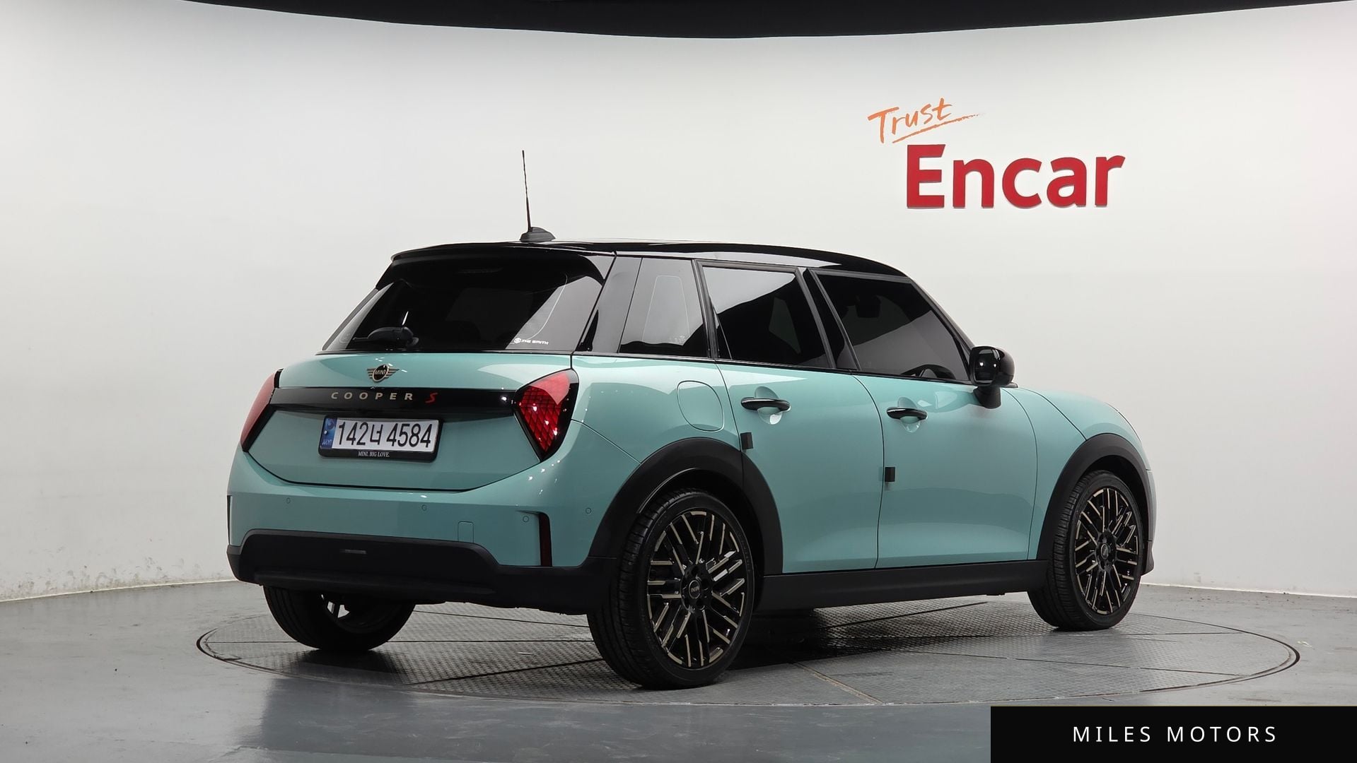 MINI Cooper S 2025 — миниатюра 2