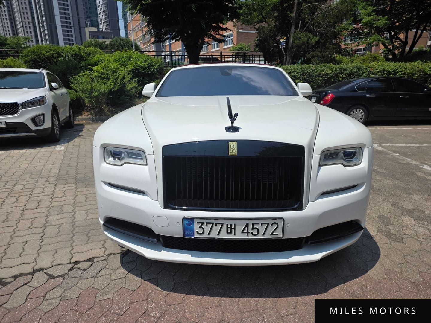 Rolls-Royce Dawn 2017 — миниатюра 3