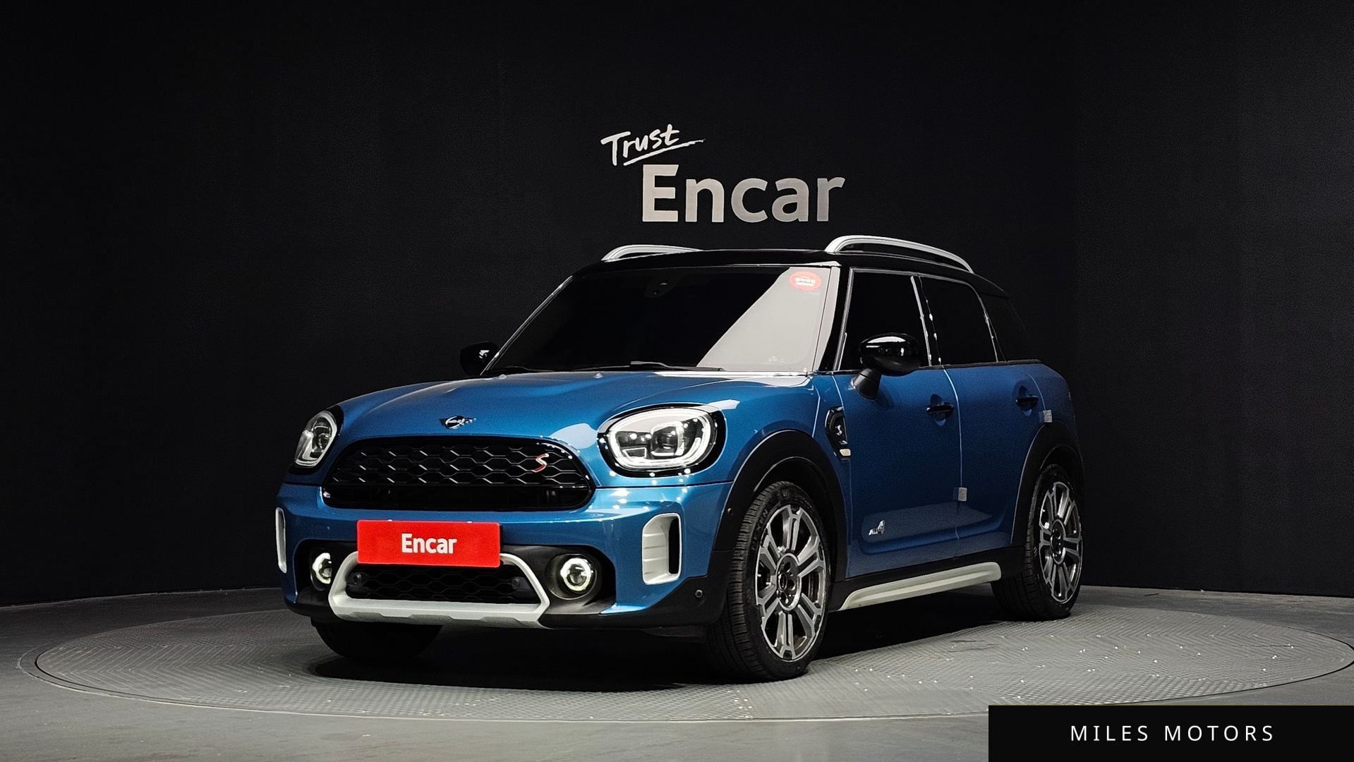 MINI Countryman 2021 — фото 1 из 12